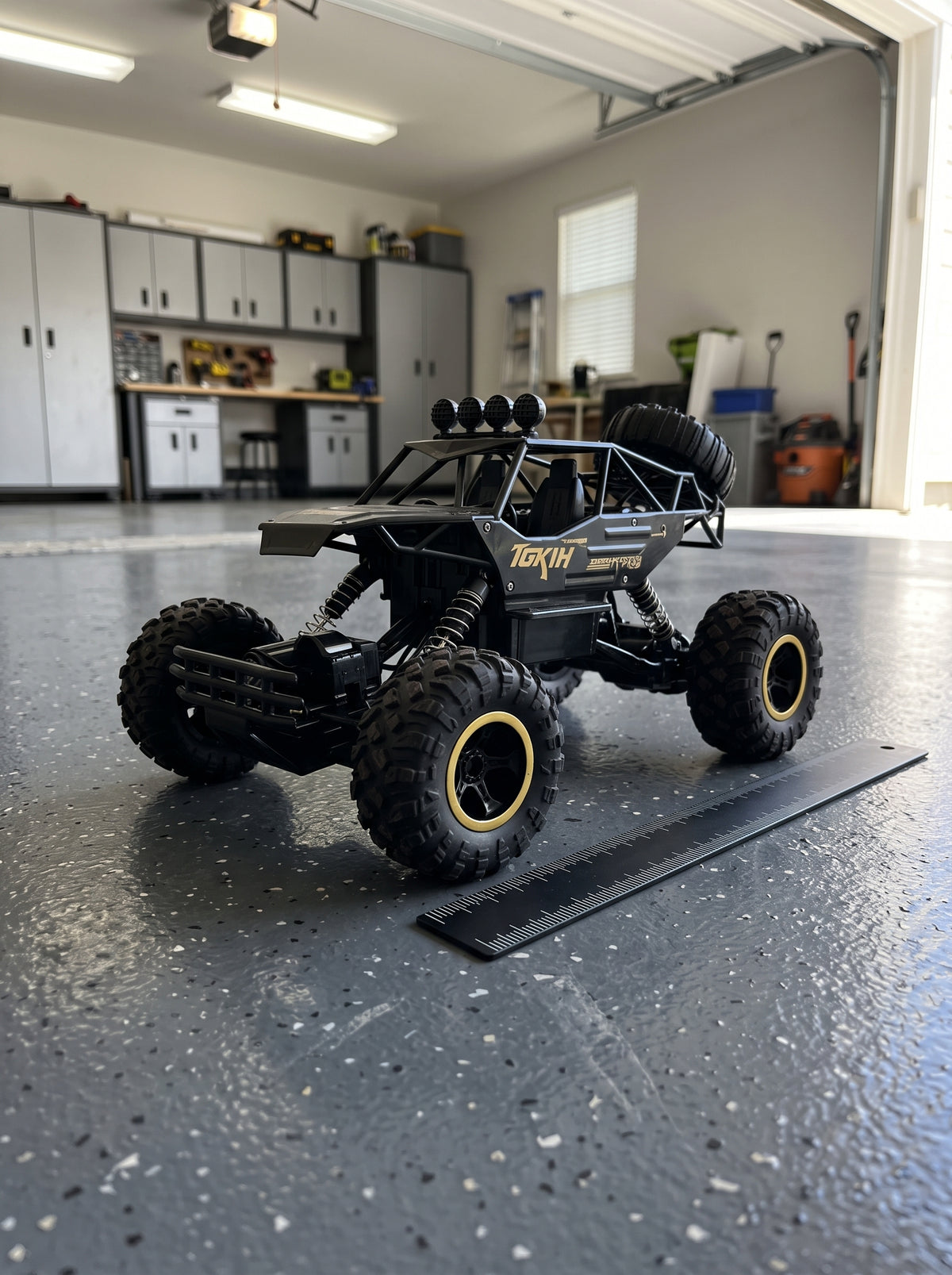 Rock Crawler RC Car – Collector's Edition