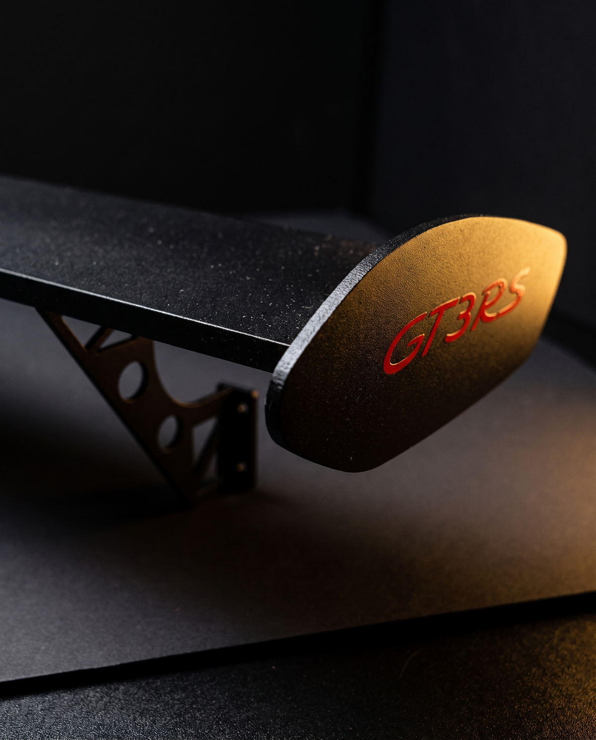 GT3 RS Wing Shelf – Premium