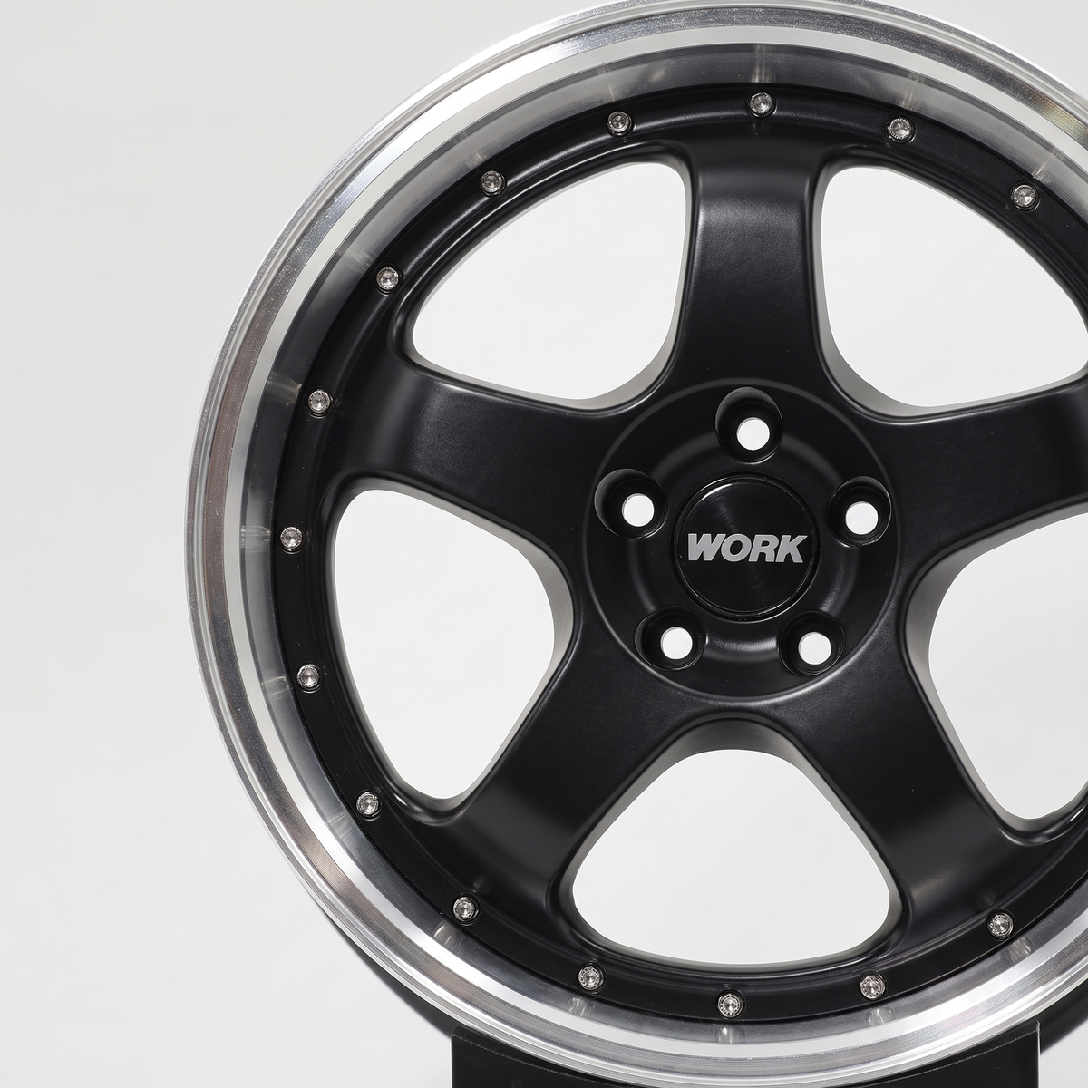WORK Meister S1 3P – Black