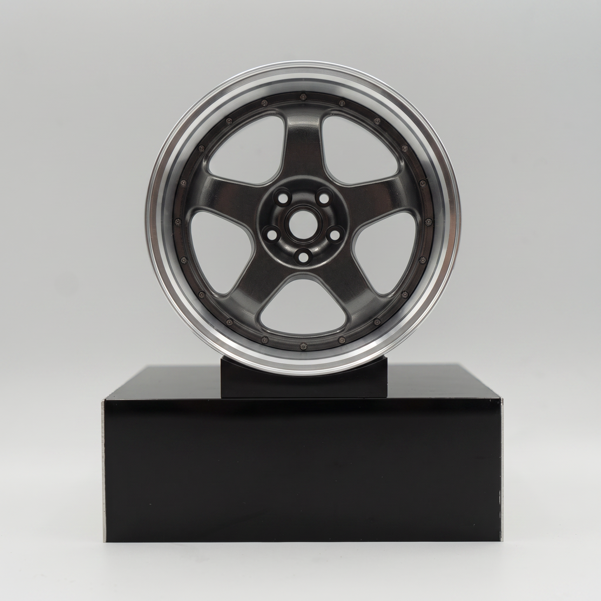 WORK Meister S1 3P – Grey